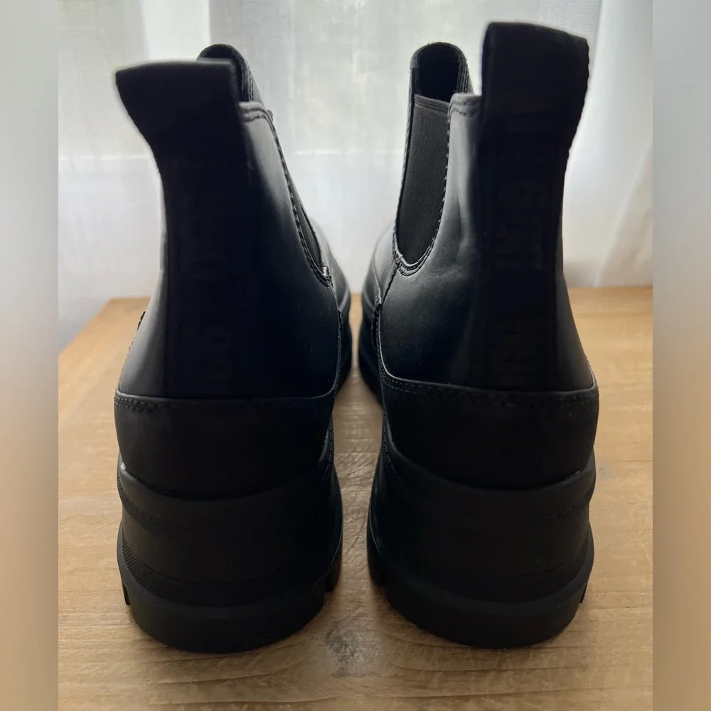 UGG Merina Waterproof Platform Shoe in Black Women’s Size 11 New